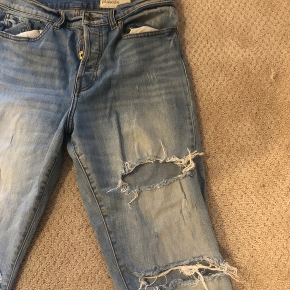 Ripped light blue jeans!! - Picture 3 of 3